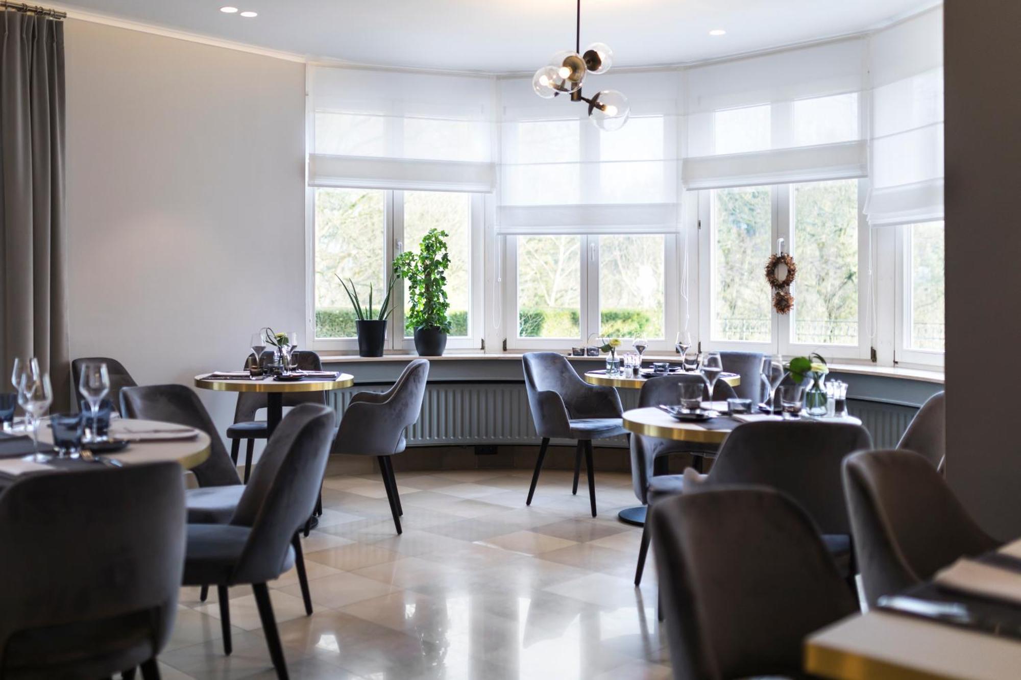 Hotel-Restaurant Beim Schlass Wiltz Екстер'єр фото