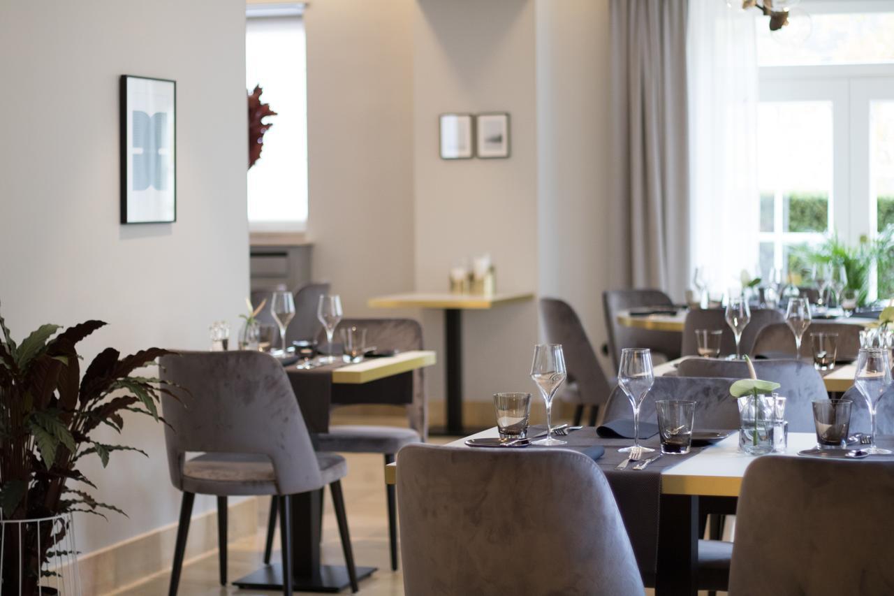 Hotel-Restaurant Beim Schlass Wiltz Екстер'єр фото